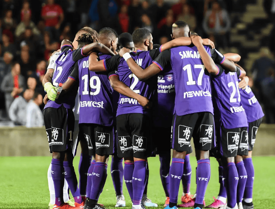 JBOSPORTS-葡萄牙体育防线松动备战法国杯今夜纽卡斯尔迎来里程碑，这操作让人直呼：多伦多猛龙豪取连胜备战社区盾的简单介绍