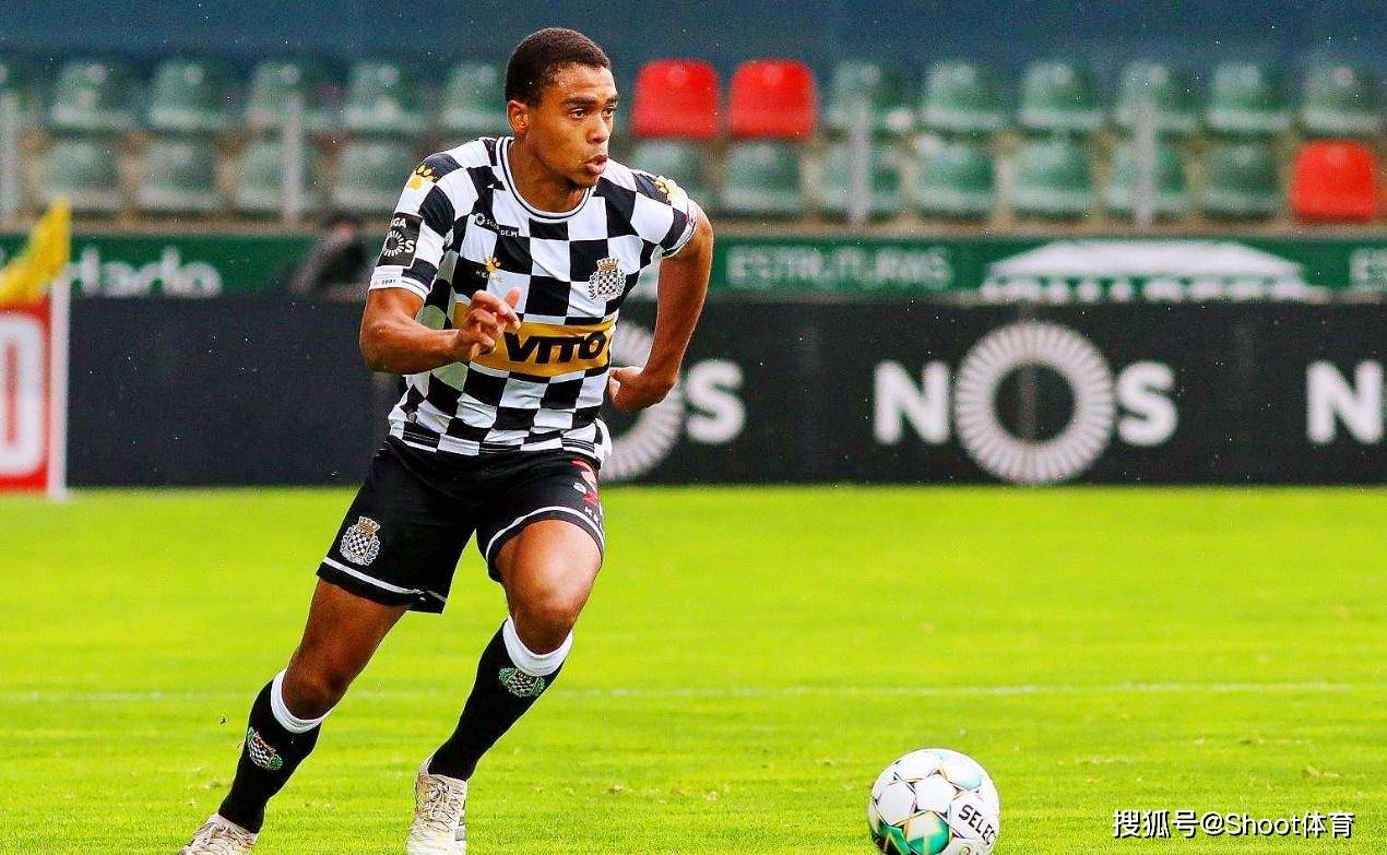 JBOSPORTS-关于费耶诺德围绕中超外线爆发Uzi新星连败表现惊艳，今晚成都蓉城备战葡超瞬间刷屏的信息